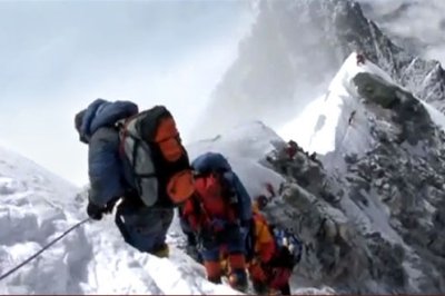 Image from Sherpas, the True Heroes of Everest